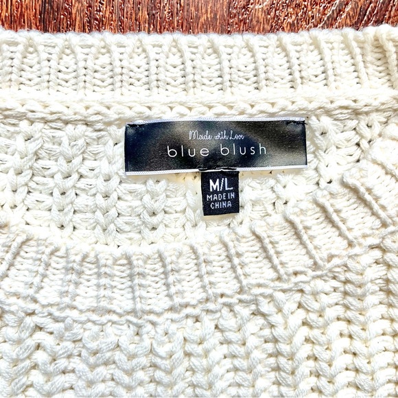 Blue Blush Women’s Oversized Balloon Sleeves Knit Sweater Ivory White Size M/L - Picture 5 of 11